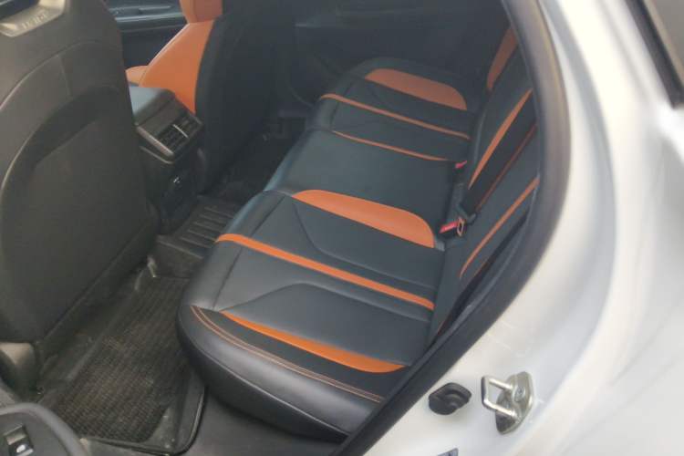 Used CHANGAN UNI-V 2025 1.5T 500Bar Prestige Sporty Version Left Rear Seat