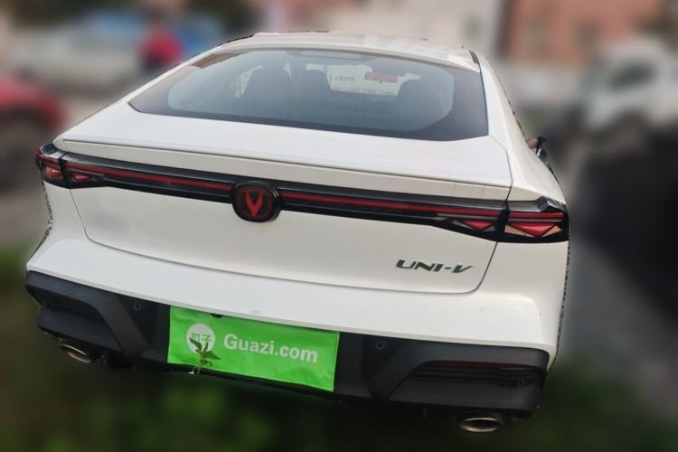 Used CHANGAN UNI-V 2025 Model Third-Generation 1.5T 500Bar Prestige Sports Edition Rear