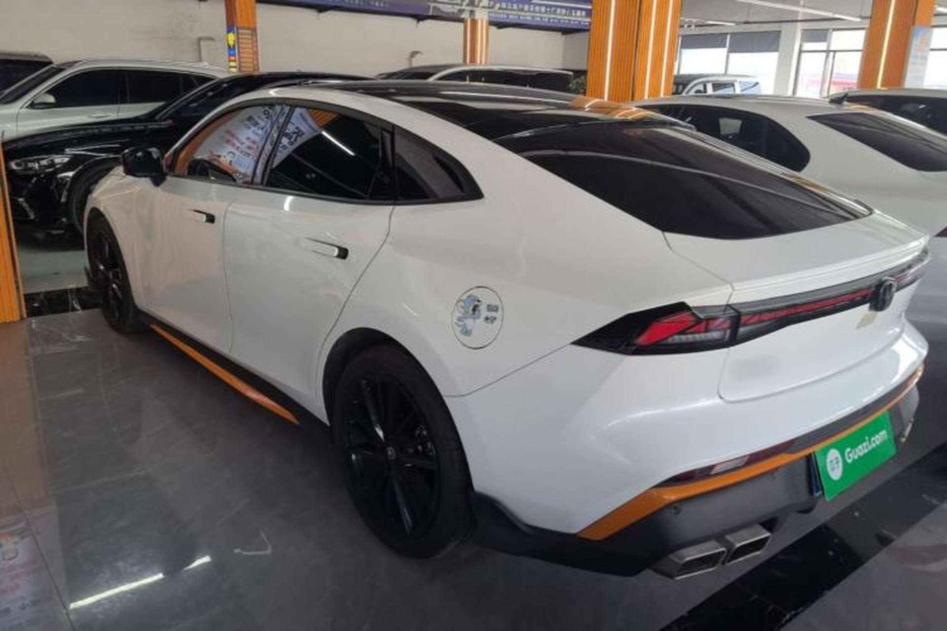 Used CHANGAN UNI-V 2025 1.5T 500Bar Prestige Sporty Version Rear Left 45 Deg