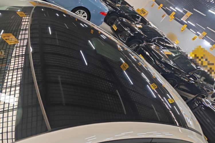 Used CHANGAN UNI-V 2025 1.5T 500Bar High-Energy Version Roof