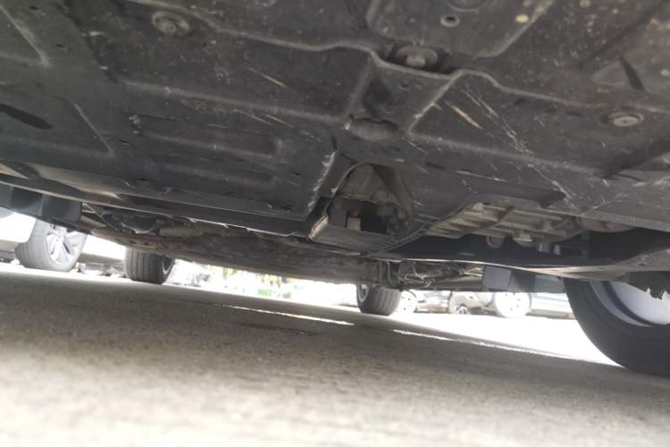 Used CHANGAN UNI-V iDD 2023 ZhiDian iDD 1.5T 113km ZhiKu Model Chassis Front