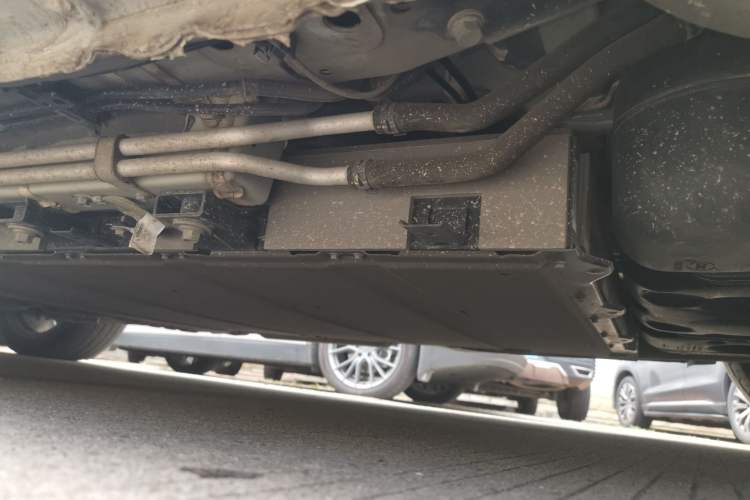 Used CHANGAN UNI-V iDD 2023 ZhiDian iDD 1.5T 113km ZhiKu Model Chassis Rear Left