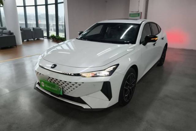 Used CHANGAN UNI-V iDD 2024 Blue Whale Smart Electric iDD 136km ZhiKu Model