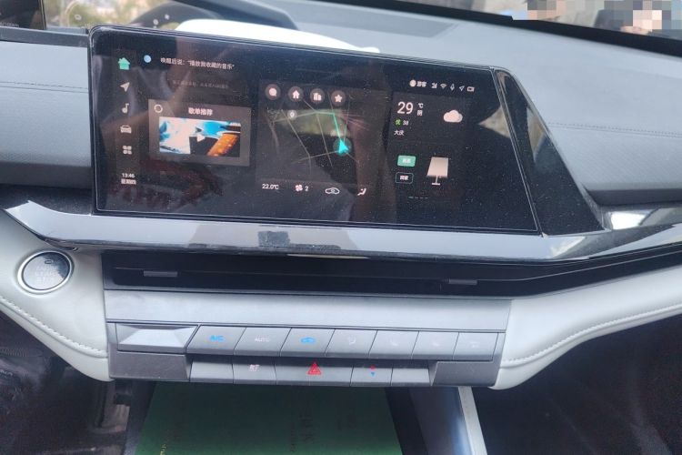 Used CHANGAN UNI-V iDD 2023 ZhiDian iDD 1.5T 113km Smart & Fun Version Audio And AC Panel
