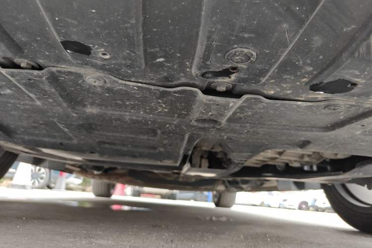 Used CHANGAN UNI-V iDD 2023 ZhiDian iDD 1.5T 113km ZhiKu Model Chassis Front