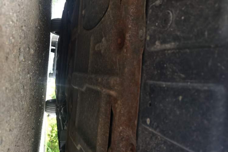 Used CHANGAN UNI-V iDD 2023 ZhiDian iDD 1.5T 113km ZhiKu Model Chassis Front