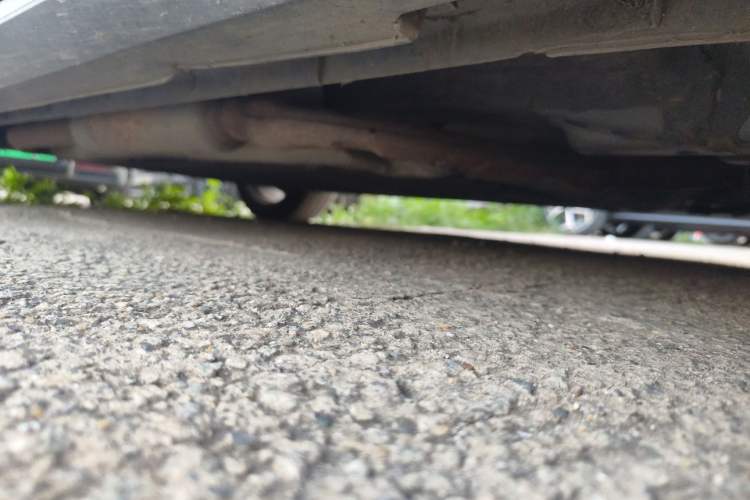 Used CHANGAN UNI-V iDD 2023 ZhiDian iDD 1.5T 113km ZhiKu Model Chassis Front Right