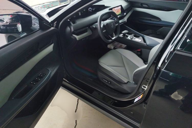 Used CHANGAN UNI-V iDD 2023 Zhidian iDD 1.5T 113km Smart & Fun Version (Rapid Edition) Driver Seat