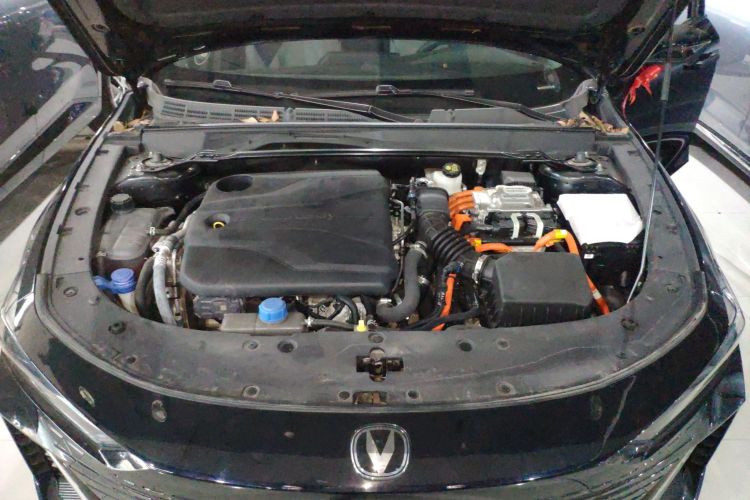 Used CHANGAN UNI-V iDD 2023 ZhiDian iDD 1.5T 113km Smart & Fun Version Engine Bay