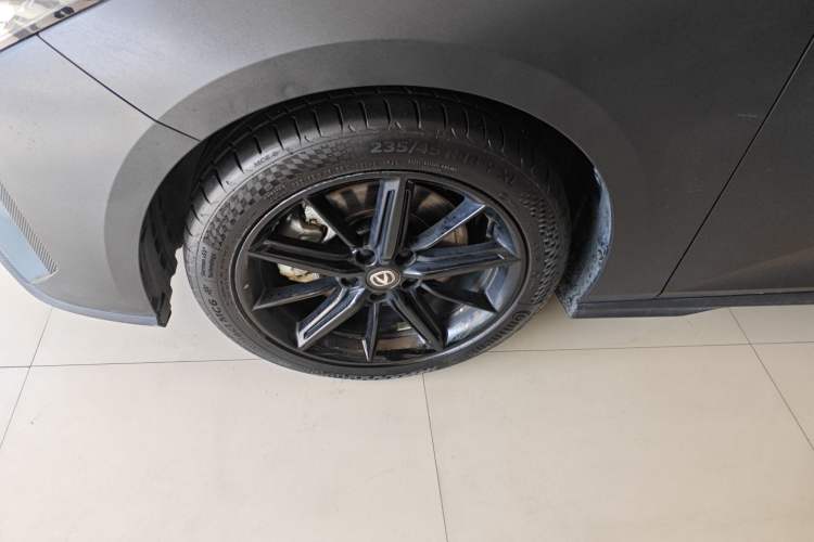 Used CHANGAN UNI-V iDD 2023 ZhiDian iDD 1.5T 113km Smart & Fun Version Exterior 4