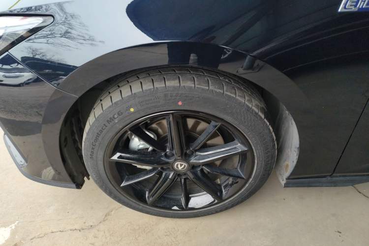 Used CHANGAN UNI-V iDD 2023 Zhidian iDD 1.5T 113km Smart & Fun Version (Rapid Edition) Exterior 4