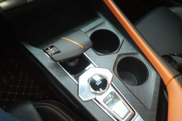 Used CHANGAN UNI-V iDD 2023 Zhidian iDD 1.5T 113km Smart & Fun Version (Rapid Edition) Gear Lever
