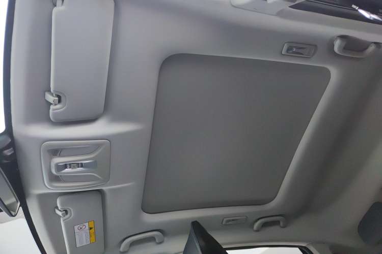 Used CHANGAN UNI-V iDD 2023 ZhiDian iDD 1.5T 113km ZhiKu Model Headliner