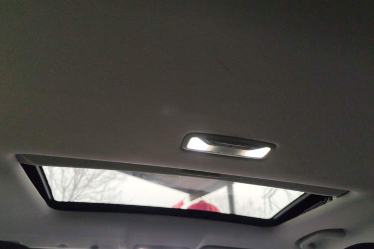 Used CHANGAN UNI-V iDD 2023 Zhidian iDD 1.5T 113km Smart & Fun Version (Rapid Edition) Headliner