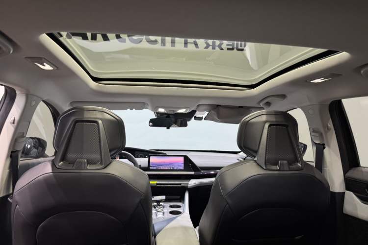 Used CHANGAN UNI-V iDD 2023 ZhiDian iDD 1.5T 113km ZhiKu Model Headliner
