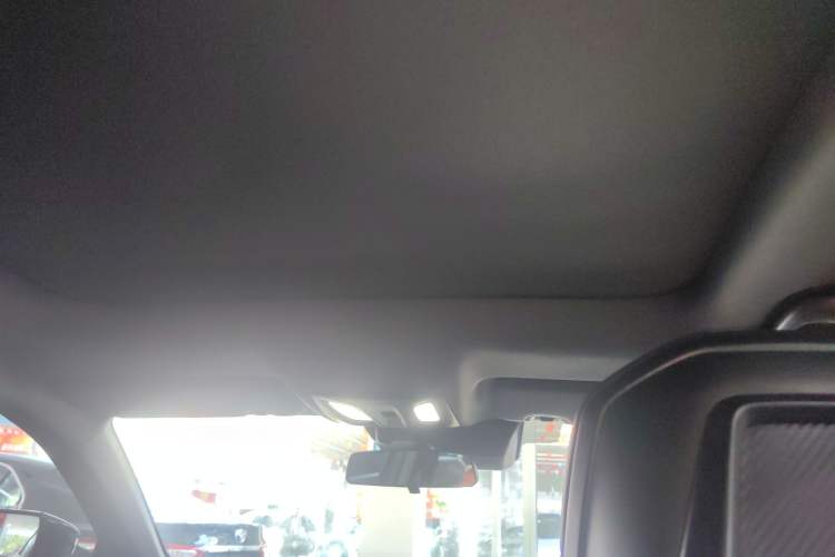 Used CHANGAN UNI-V iDD 2023 ZhiDian iDD 1.5T 113km ZhiKu Model Headliner