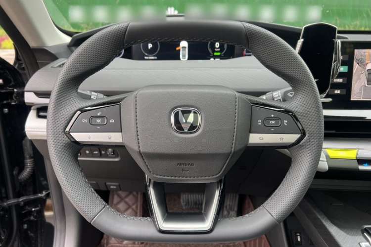 Used CHANGAN UNI-V iDD 2023 ZhiDian iDD 1.5T 113km ZhiKu Model Interior 1