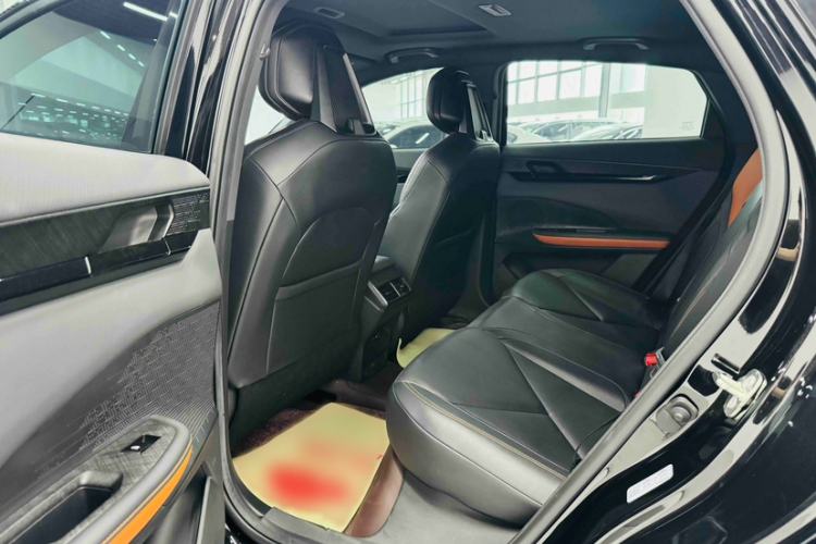 Used CHANGAN UNI-V iDD 2023 Zhidian iDD 1.5T 113km Smart & Fun Version (Rapid Edition) Interior 2