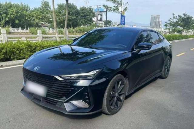 Used CHANGAN UNI-V iDD 2023 ZhiDian iDD 1.5T 113km ZhiKu Model