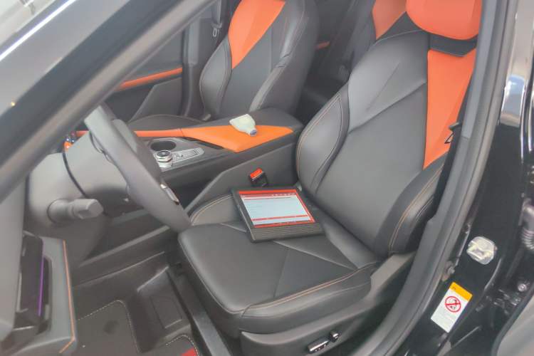 Used CHANGAN UNI-V iDD 2023 ZhiDian iDD 1.5T 113km ZhiKu Model Left Front Seat