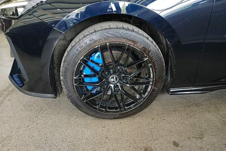 Used CHANGAN UNI-V iDD 2023 ZhiDian iDD 1.5T 113km ZhiKu Model Left Front Wheel Hub
