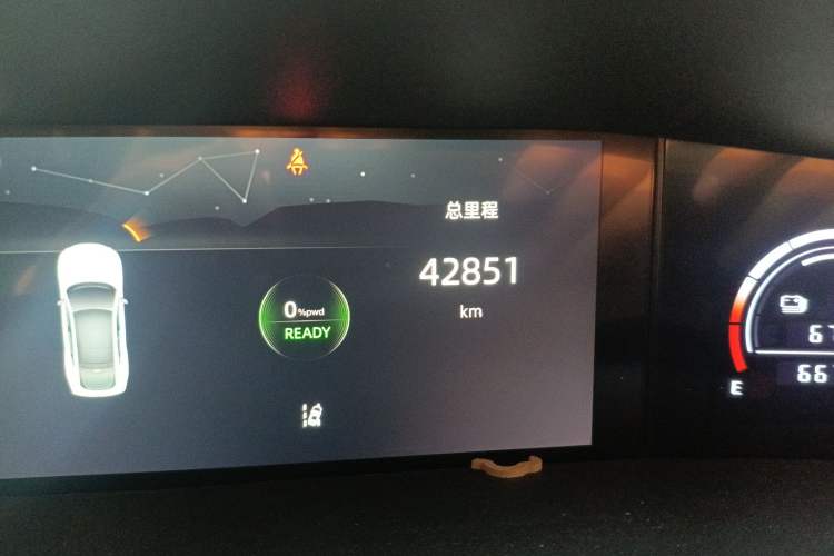 Used CHANGAN UNI-V iDD 2023 ZhiDian iDD 1.5T 113km ZhiKu Model Odometer Close Up