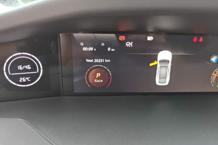 Used CHANGAN UNI-V iDD 2023 ZhiDian iDD 1.5T 113km ZhiKu Model Odometer Close Up