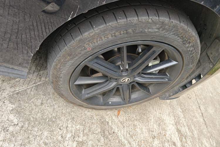 Used CHANGAN UNI-V iDD 2023 ZhiDian iDD 1.5T 113km Smart & Fun Version Right Front Wheel Hub