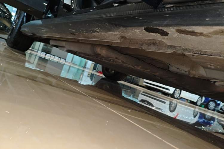 Used CHANGAN UNI-V iDD 2023 ZhiDian iDD 1.5T 113km ZhiKu Model Right Side Sill