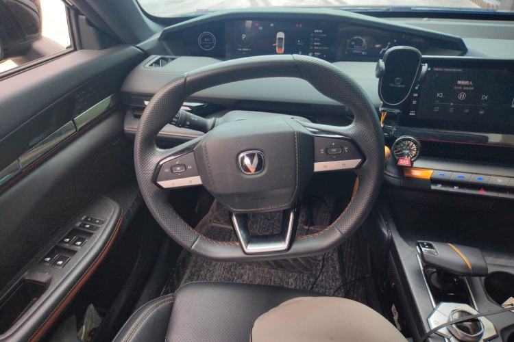 Used CHANGAN UNI-V iDD 2023 ZhiDian iDD 1.5T 113km ZhiKu Model Steering Wheel
