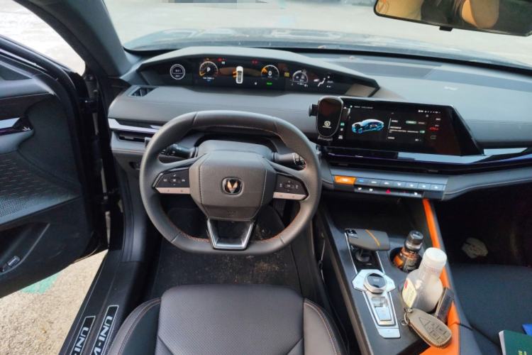 Used CHANGAN UNI-V iDD 2023 ZhiDian iDD 1.5T 113km ZhiKu Model Steering Wheel