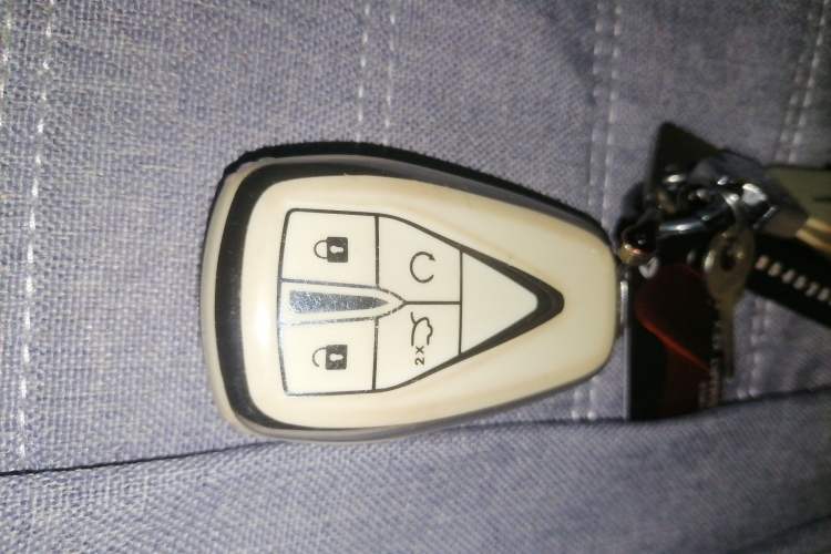 Used CHANGAN UNI-V iDD 2023 ZhiDian iDD 1.5T 113km Smart & Fun Version Vehicle Key