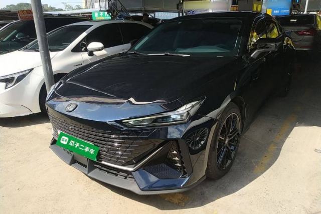 Used CHANGAN UNI-V iDD 2023 ZhiDian iDD 1.5T 113km Smart & Fun Version