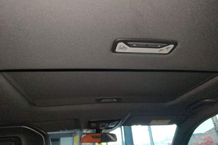 Used CHANGAN UNI-V iDD 2023 Zhidian iDD 1.5T 113km Smart & Fun Version (Rapid Edition) Headliner