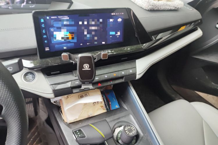 Used CHANGAN UNI-V iDD 2023 ZhiDian iDD 1.5T 113km Smart & Fun Version Audio And AC Panel