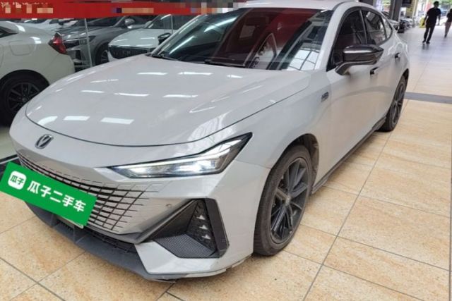 Used CHANGAN UNI-V iDD 2023 Zhidian iDD 1.5T 113km Smart & Fun Version (Rapid Edition)