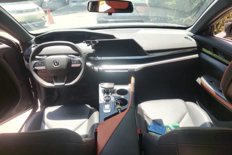 Used CHANGAN UNI-V iDD 2023 Zhidian iDD 1.5T 113km Smart & Fun Version (Rapid Edition) Center Console