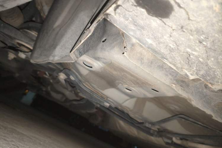 Used CHANGAN UNI-V iDD 2023 Zhidian iDD 1.5T 113km Smart & Fun Version (Rapid Edition) Chassis Front Left