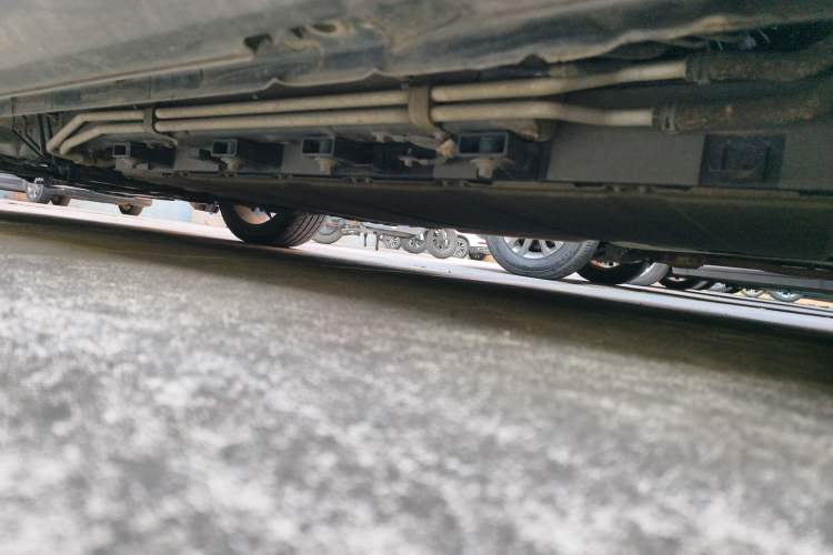 Used CHANGAN UNI-V iDD 2023 ZhiDian iDD 1.5T 113km ZhiKu Model Chassis Rear Left