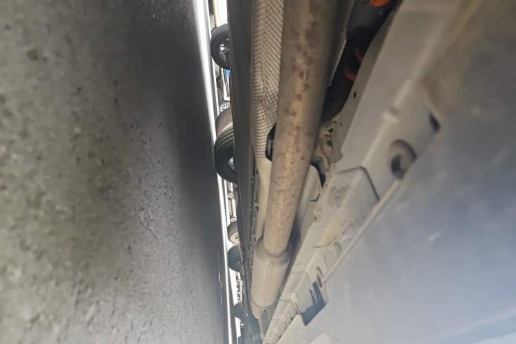 Used CHANGAN UNI-V iDD 2023 ZhiDian iDD 1.5T 113km ZhiKu Model Chassis Rear Right
