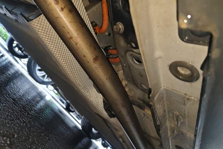 Used CHANGAN UNI-V iDD 2023 ZhiDian iDD 1.5T 113km ZhiKu Model Chassis Rear Right