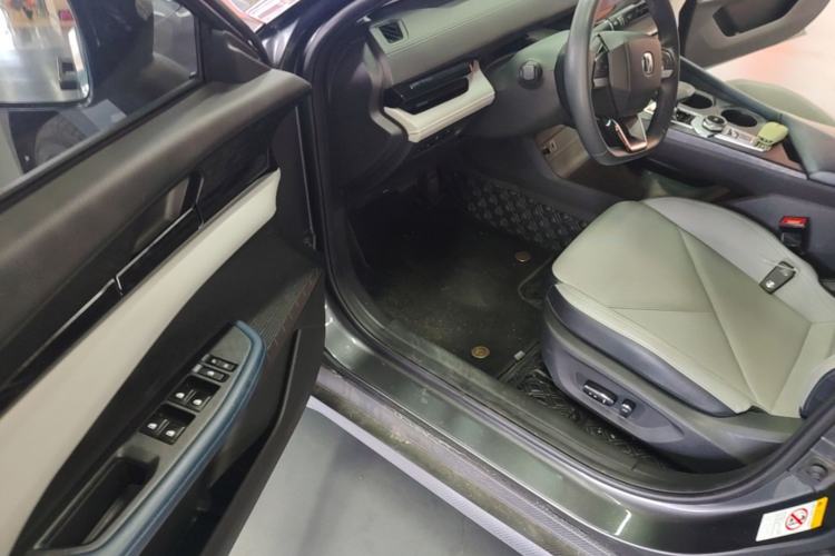 Used CHANGAN UNI-V iDD 2023 ZhiDian iDD 1.5T 113km Smart & Fun Version Driver Seat