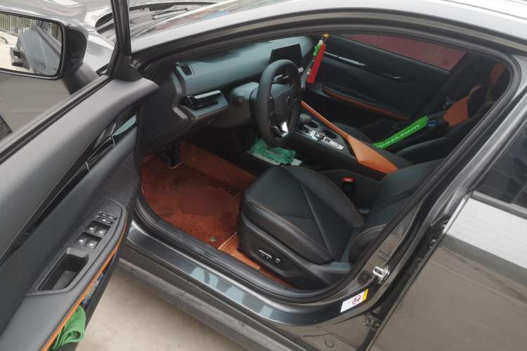 Used CHANGAN UNI-V iDD 2023 Zhidian iDD 1.5T 113km Smart & Fun Version (Rapid Edition) Driver Seat