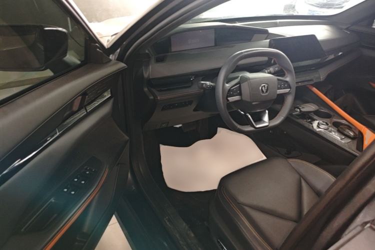 Used CHANGAN UNI-V iDD 2023 ZhiDian iDD 1.5T 113km Smart & Fun Version Driver Seat