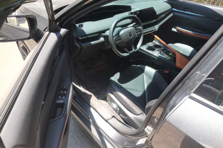 Used CHANGAN UNI-V iDD 2023 Zhidian iDD 1.5T 113km Smart & Fun Version (Rapid Edition) Driver Seat