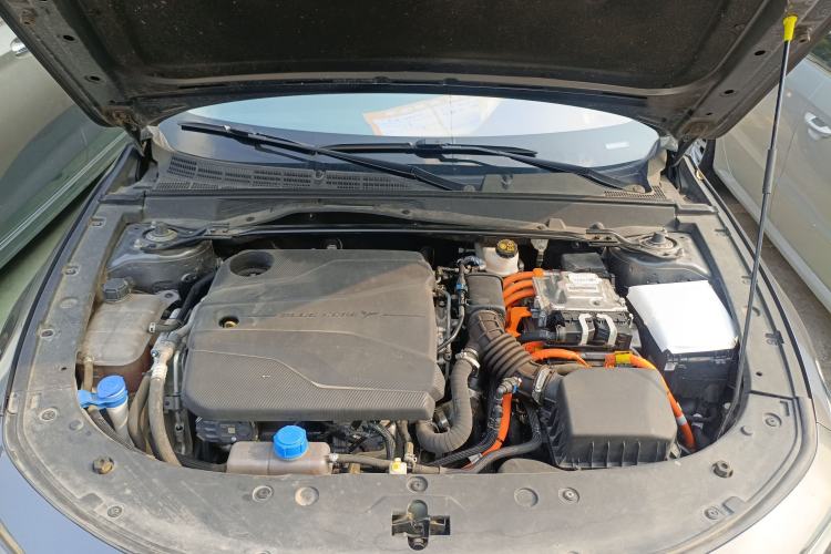 Used CHANGAN UNI-V iDD 2023 ZhiDian iDD 1.5T 113km ZhiKu Model Engine Bay