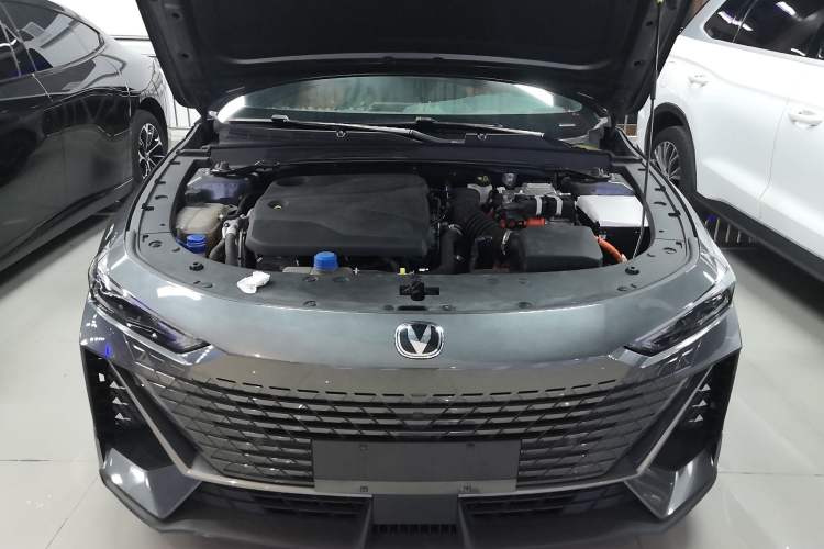 Used CHANGAN UNI-V iDD 2023 Zhidian iDD 1.5T 113km Smart & Fun Version (Rapid Edition) Engine Bay