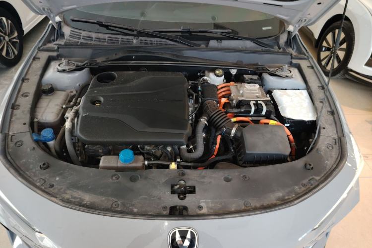 Used CHANGAN UNI-V iDD 2023 Zhidian iDD 1.5T 113km Smart & Fun Version (Rapid Edition) Engine Bay