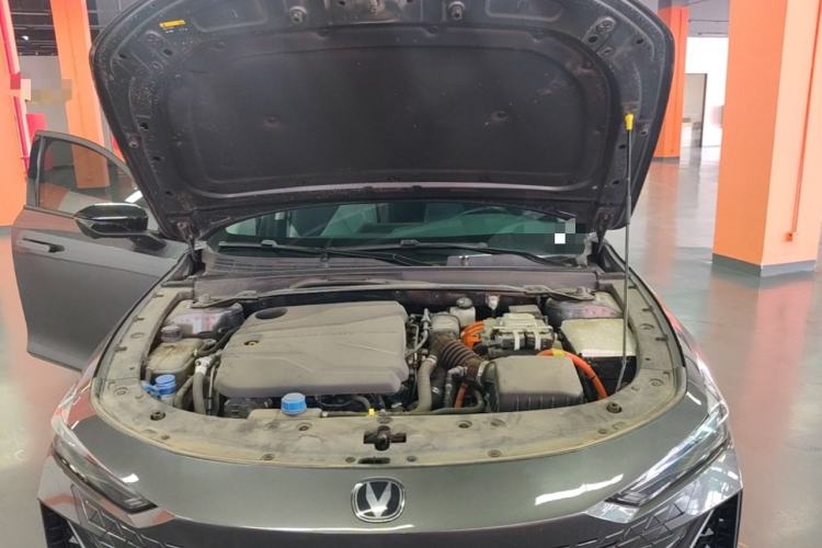 Used CHANGAN UNI-V iDD 2023 ZhiDian iDD 1.5T 113km Smart & Fun Version Engine Bay
