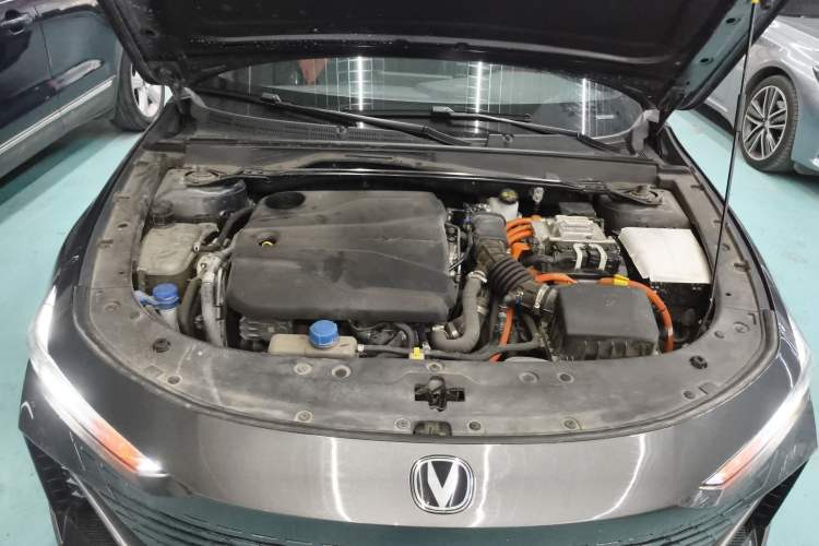 Used CHANGAN UNI-V iDD 2023 ZhiDian iDD 1.5T 113km Smart & Fun Version Engine Bay
